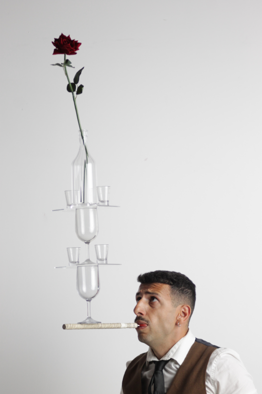 cb_gentleman-juggler03